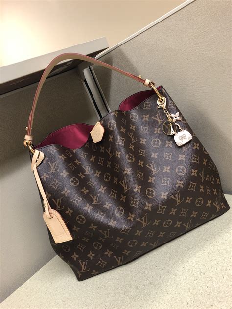 lv graceful mm vs pm|louis vuitton graceful vs neverfull.